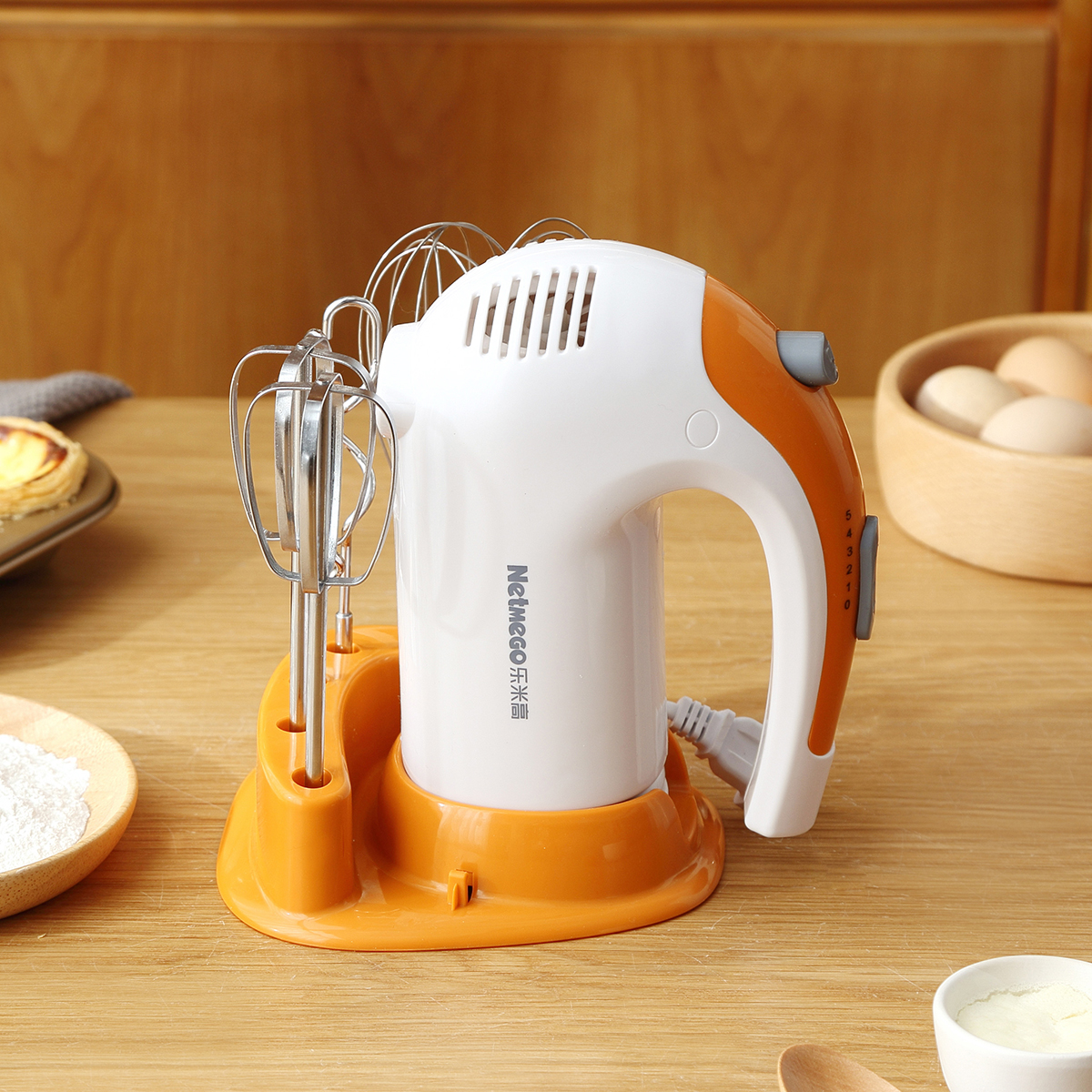 Bakery stirrer egg whisks electric 300W home appliances 5 speed small kitchen appliances