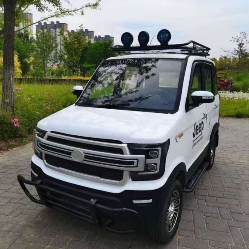 Высококачественный низкоскоростной электрический автомобиль на 4/5 сидений с системой зарядки солнечной панели