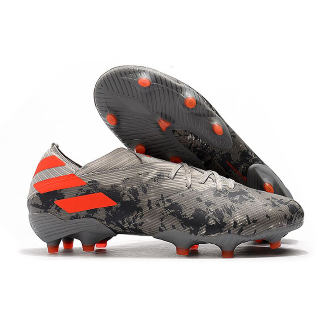 wholesale Wear-Resistant Messi's same style football shoes outdoor Training original soccer shoes for men