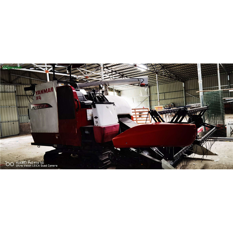 Б/у комбайн для сбора риса kubota