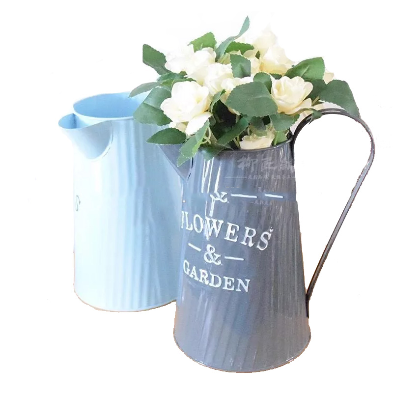 Custom Design Decorative Metal Watering Can For Table