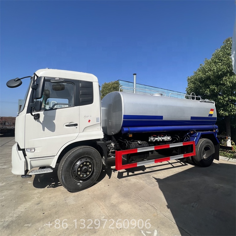 Китайский завод по низкой цене распродажа Dongfeng распылитель воды грузовик 12 кубических метров