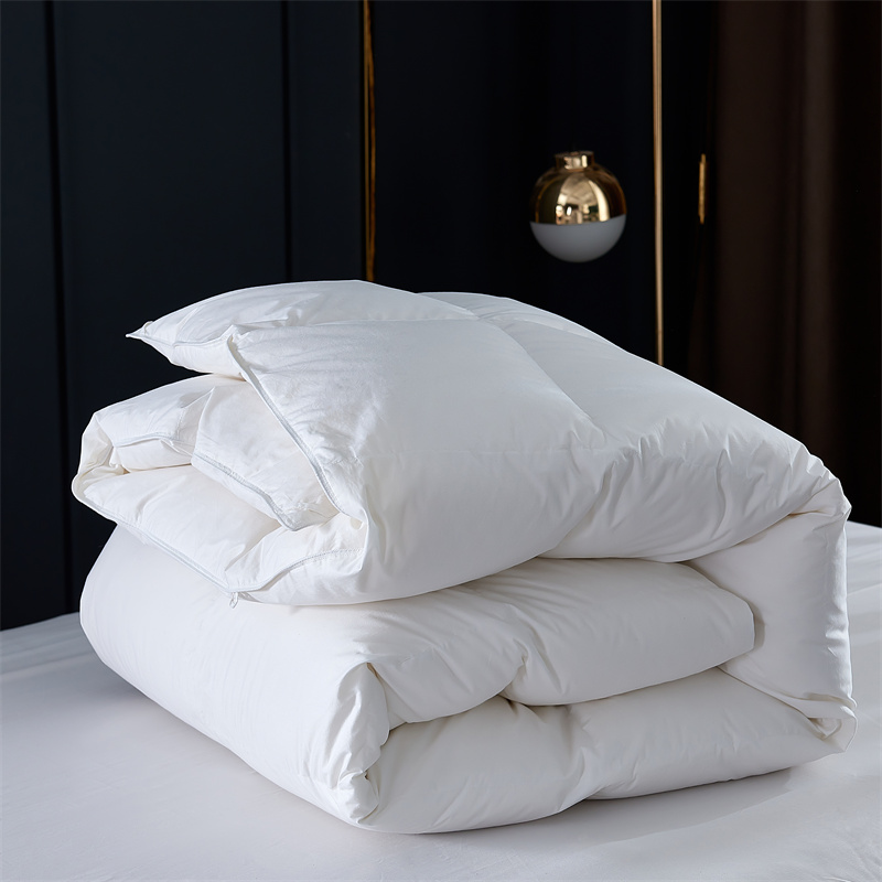 High Quality Queen Size Goose Down Quilt Duvet Extra Soft Comfortable Quilt