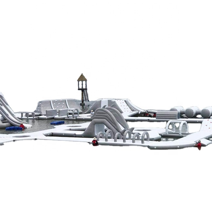 Outdoor bigt inflatable floating water park