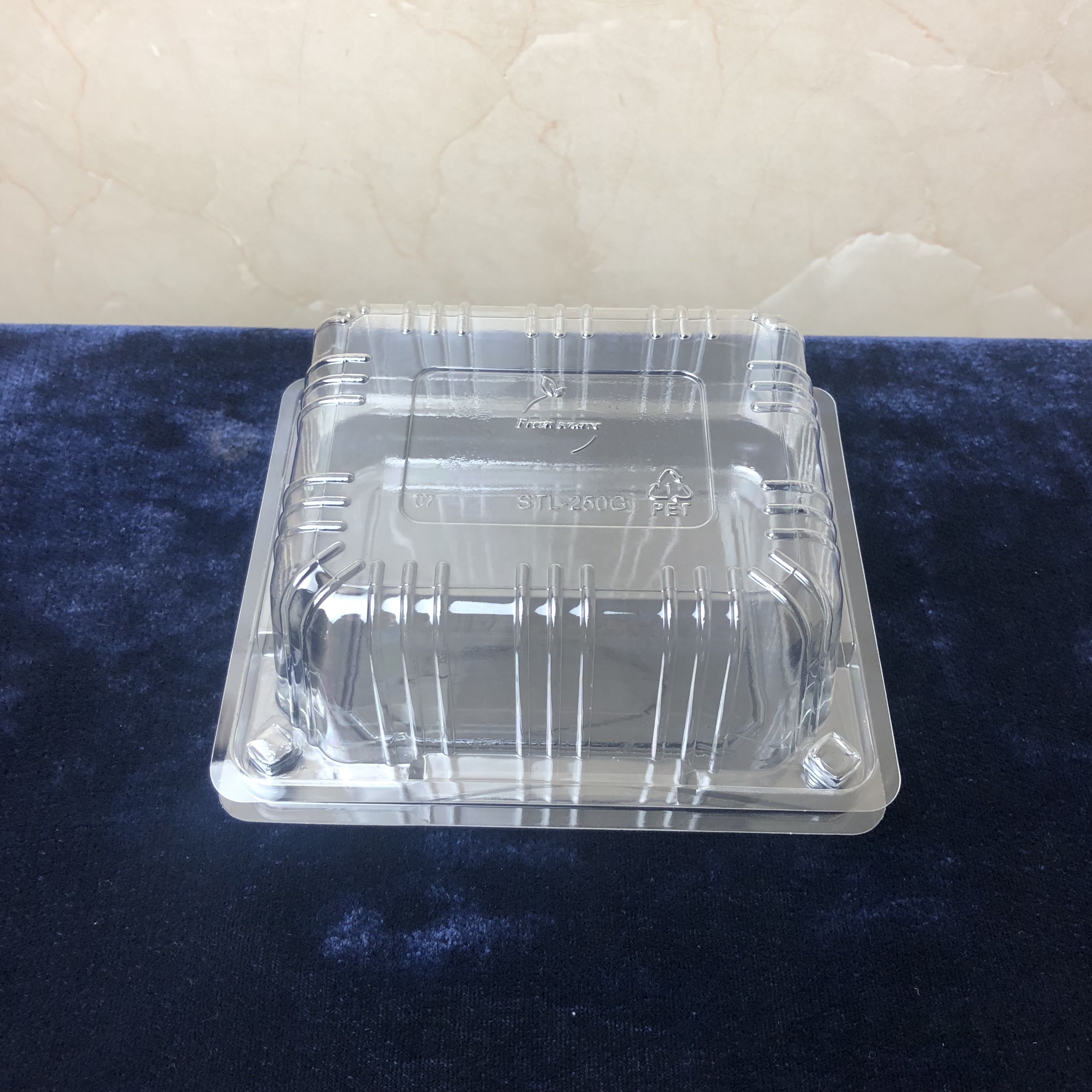 Wholesale Clear Custom Printed Disposable Eco-friendly Biodegradable Plastic Material Fruit Tray Container