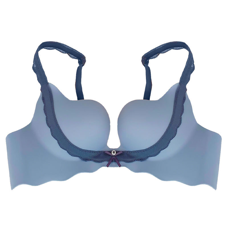 Smooth and traceless underwear for girls