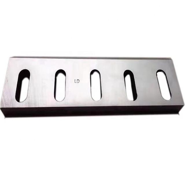 SKD-11 Material Blade For Crusher Chipping Knife Blade for sale