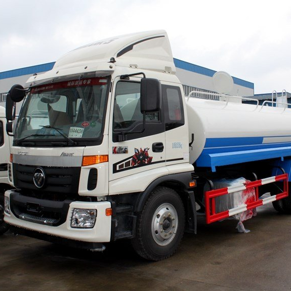 Foton 8000 литровый дизельный 4x2 ручной распылитель воды для продажи