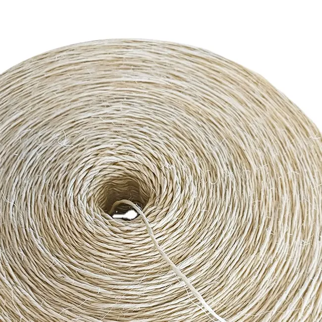 Natural sisal yarn, can be used for weaving sisal rope, building materials, high strength and resistance to stretching