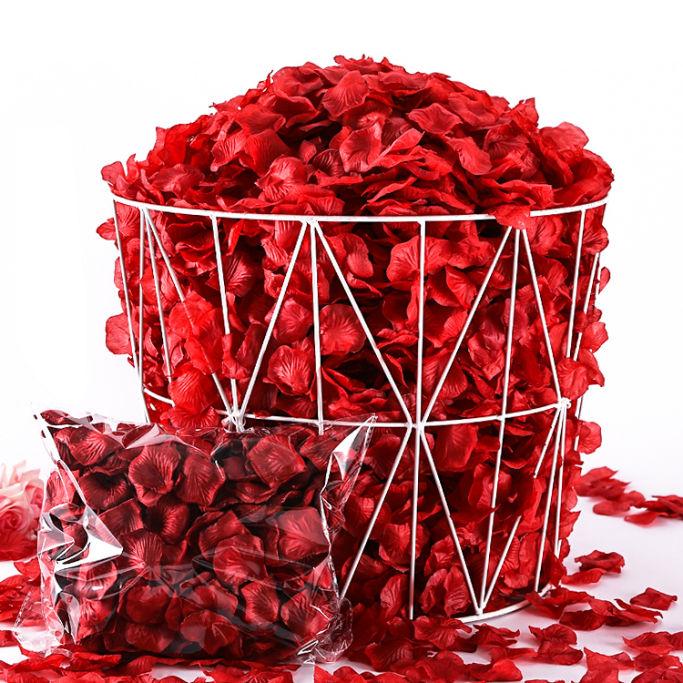 Wholesale Bulk rayon silk rose petals decoration sprinkled on wedding artificial red satin rose petals Valentine's Day decor