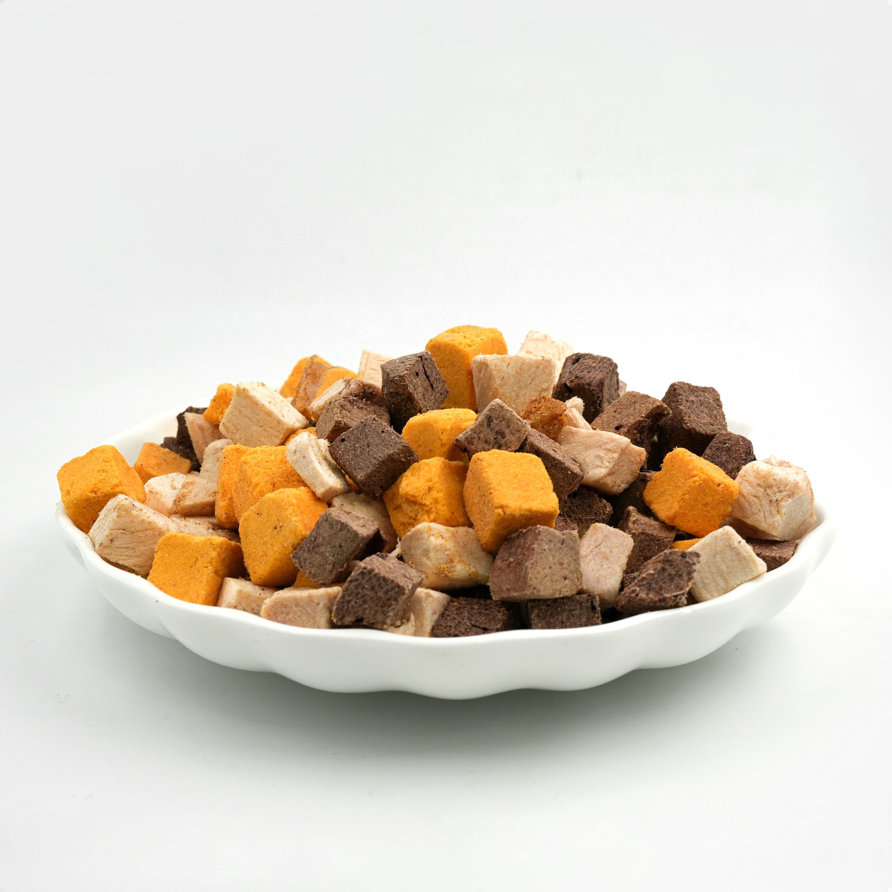 Safe Formula Easy To Digest Pure Meat Pet Snacks Chicken Breast Freeze Dried Granules For Dogs And Cats