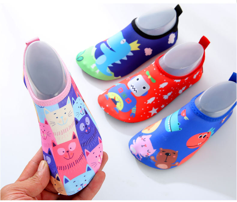 Kids Beach Summer Outdoor Wading Shoes Swimming Surf Sea Slippers Quick-Dry Aqua Shoes Boys Girls Soft foldable Water Shoes