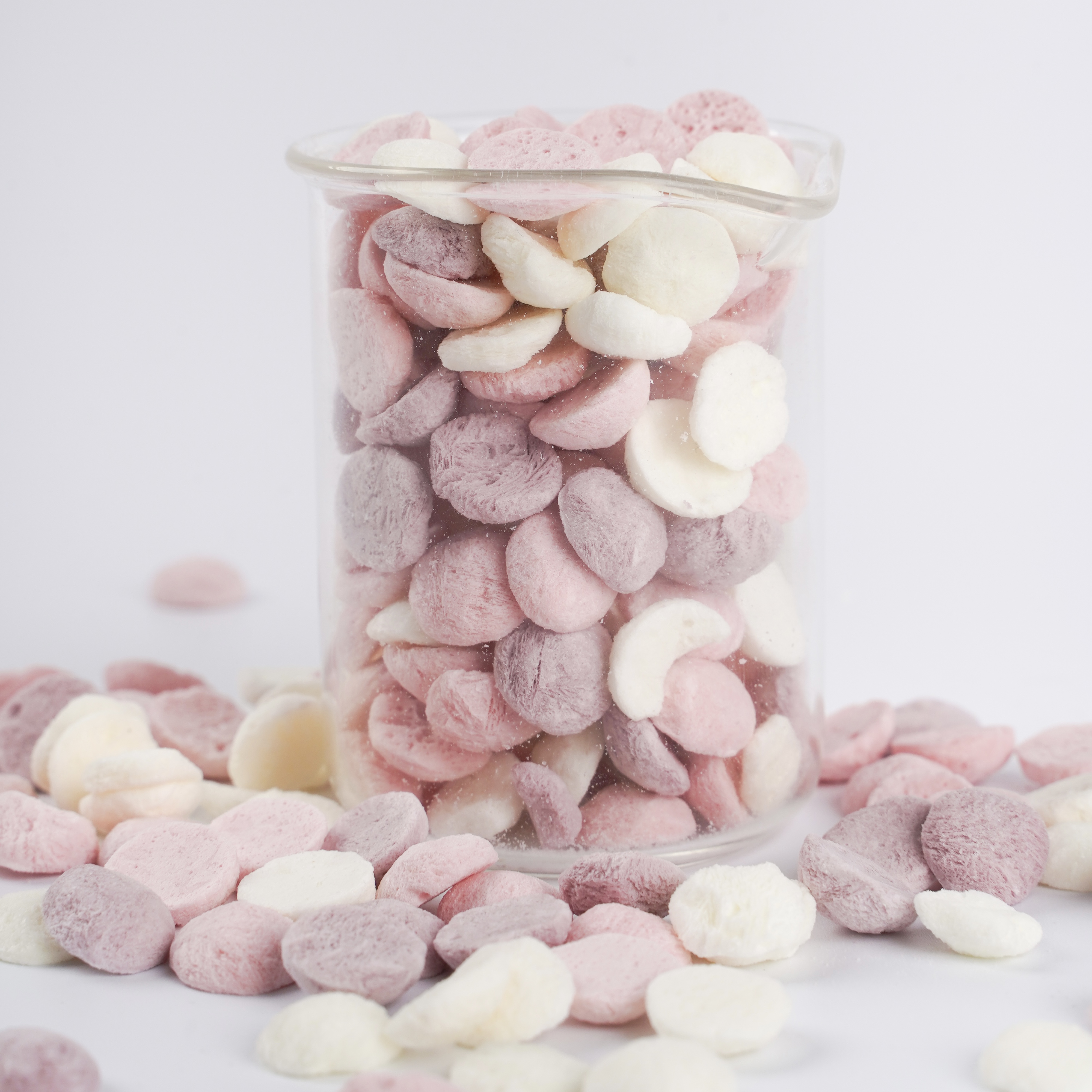 Popular Low MOQ Healthy Food OEM ODM quality nutritious infant snack Probiotics freeze-dried fruit yogurt candy melts