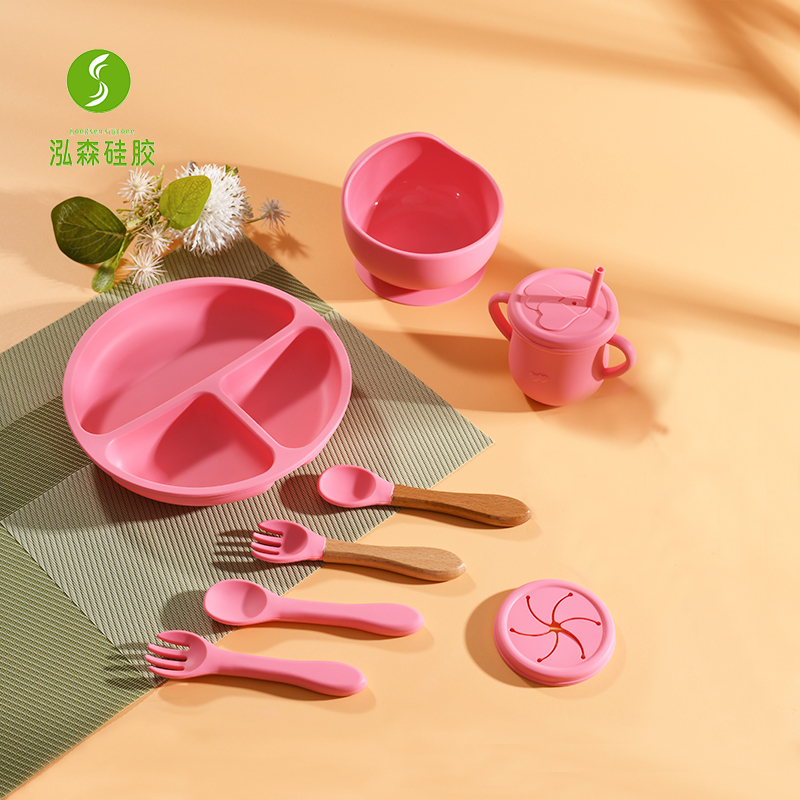 Hot Selling Silicone Newborn Gift Baby Tableware 100% Bpa Free Tableware Silicone Baby Feeding Set Baby FEED Led Weaning