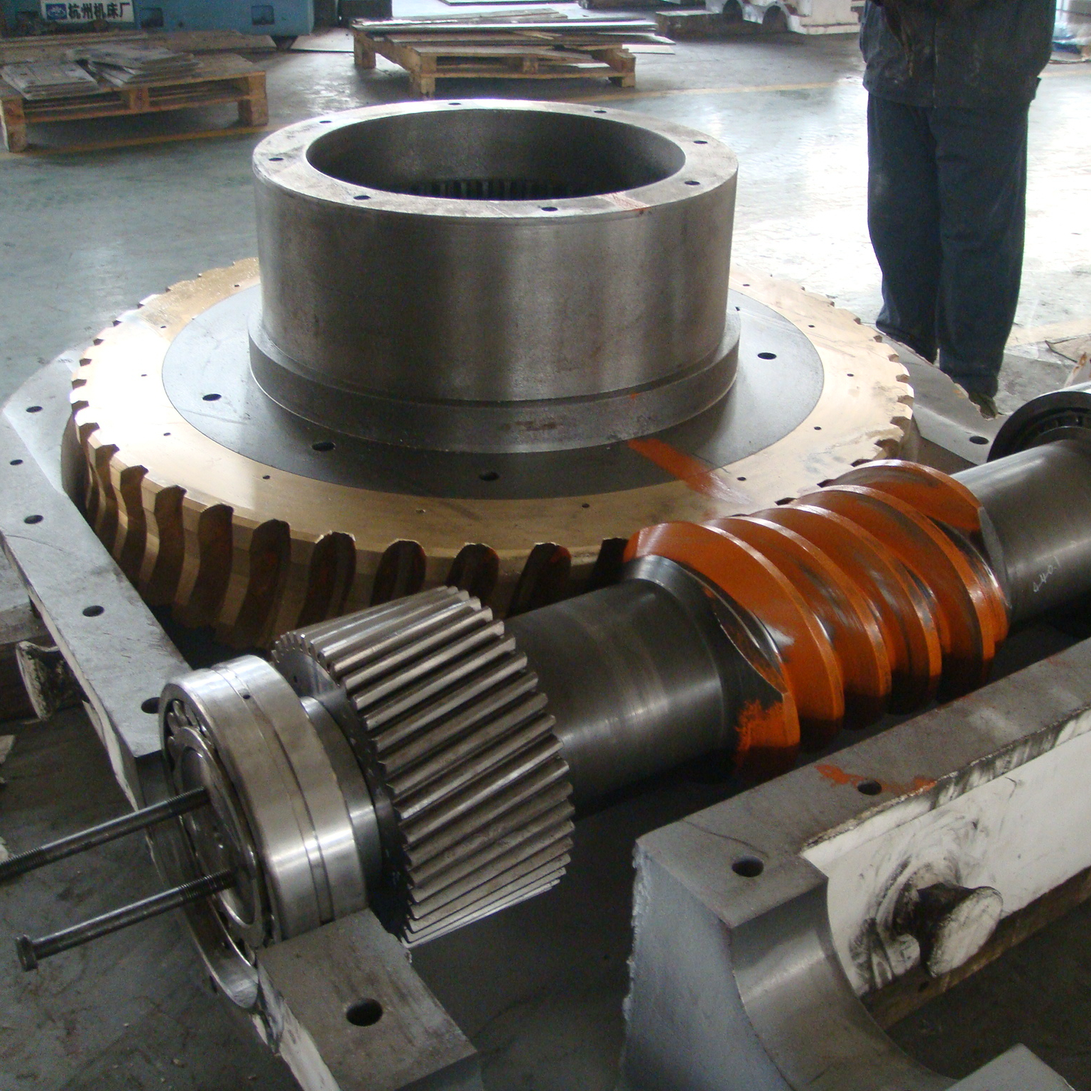 High Quality Various Sizes And Specifications Customized Bronze Gear For Cement Industry Bronze Gear Ring With Low Price
