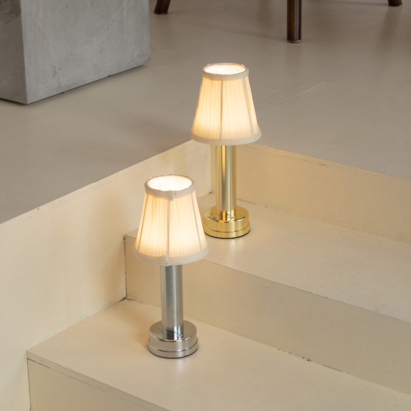 Cordless Battery LED Table Lamp 2 Lighting Modes Dimmable Light Portable Desk Rechargeable Lamps For Restaurant