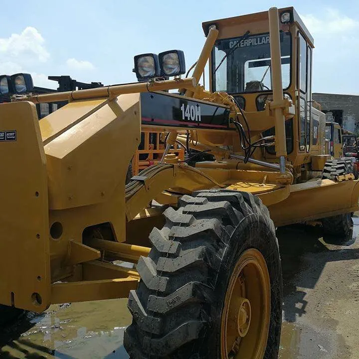 Б/у Автогрейдеры GD623, продажа грейдеров