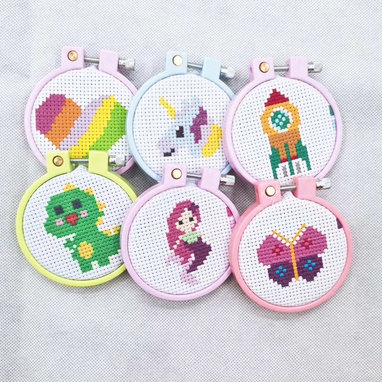 Embroidery Kit with Patterns and Instructions for Beginners Kids Cotton DIY Artificial Animal Cross Stitch Textile & Fabric