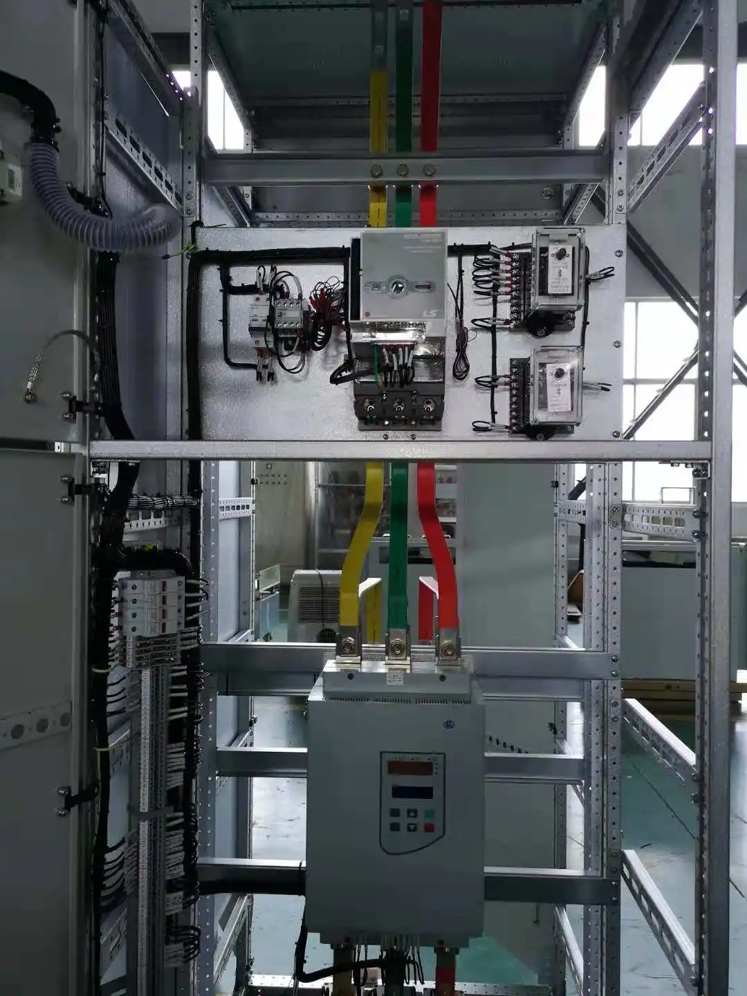 MNS Lv 13,8 кв 22 кВ 24 кВ 33 кВ 35 кВ Электрический низковольтный шкаф выводной распределительный механизм
