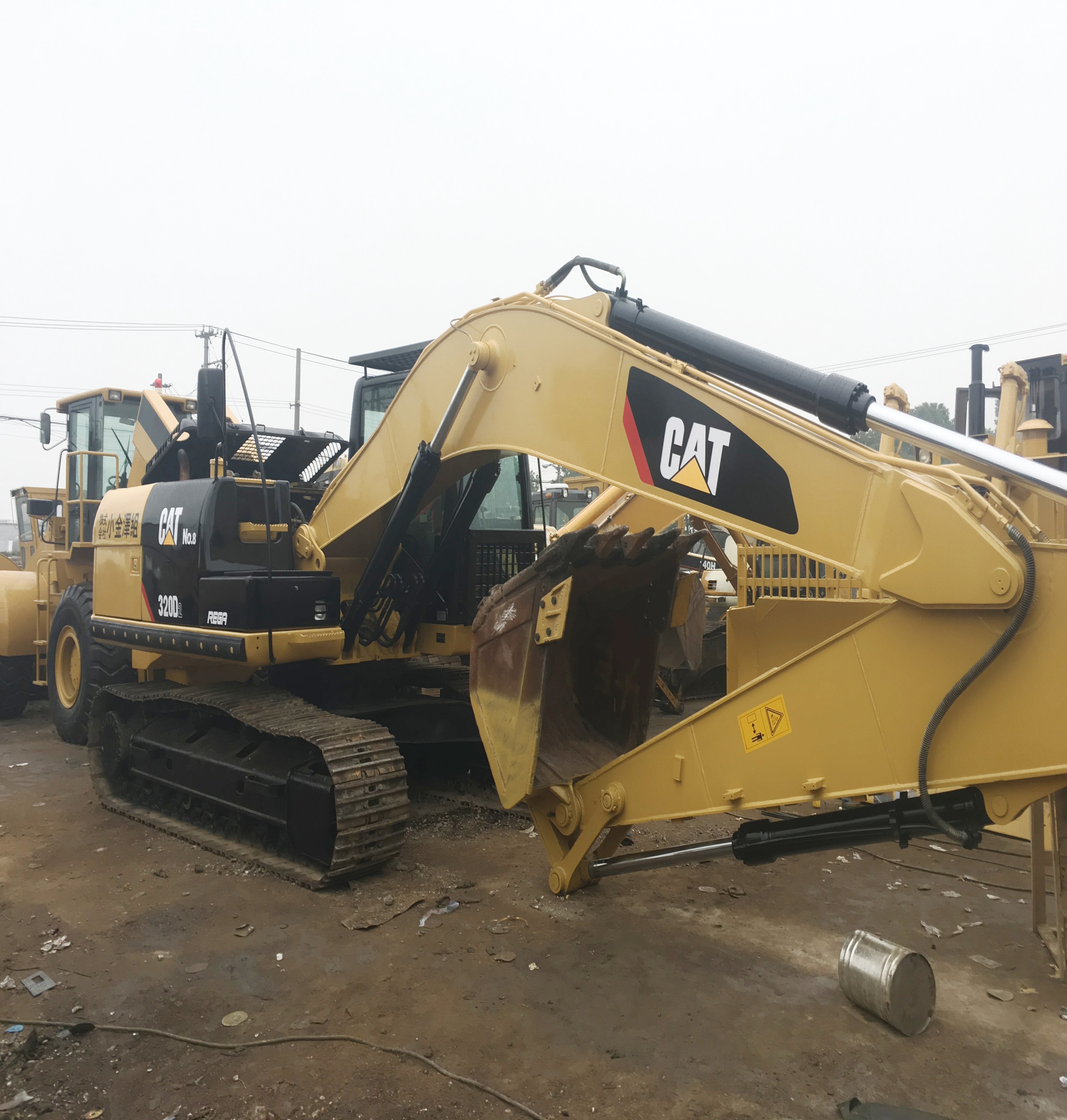Оригинальный cat 320D экскаватор для продажи используется хорошее состояние высокое качество 320D с низкой ценой для продажи