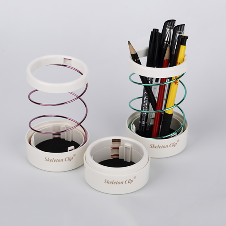 school supplies creative design pen holder with spring pen stand