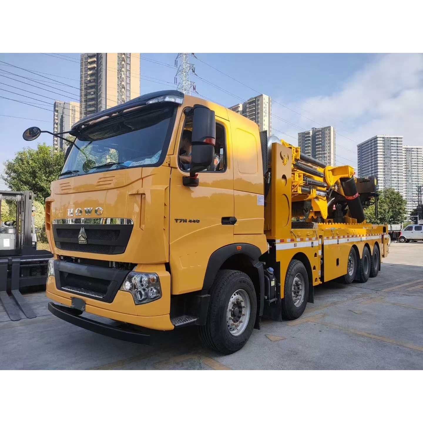 SINOTRUK HOWO грузоподъемные автомобили грузоподъемностью 30-260 тонн