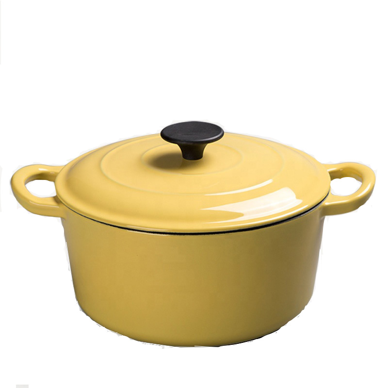 Чугунная кастрюля с эмальным покрытием cocotte