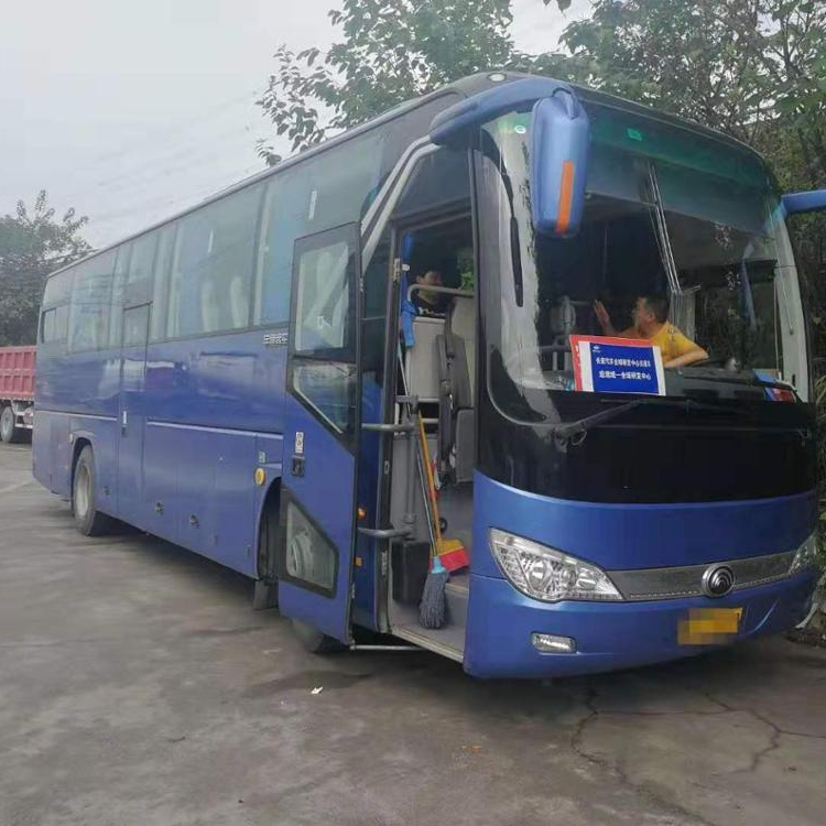 2017 год использования, автобус yutong, 51 человек