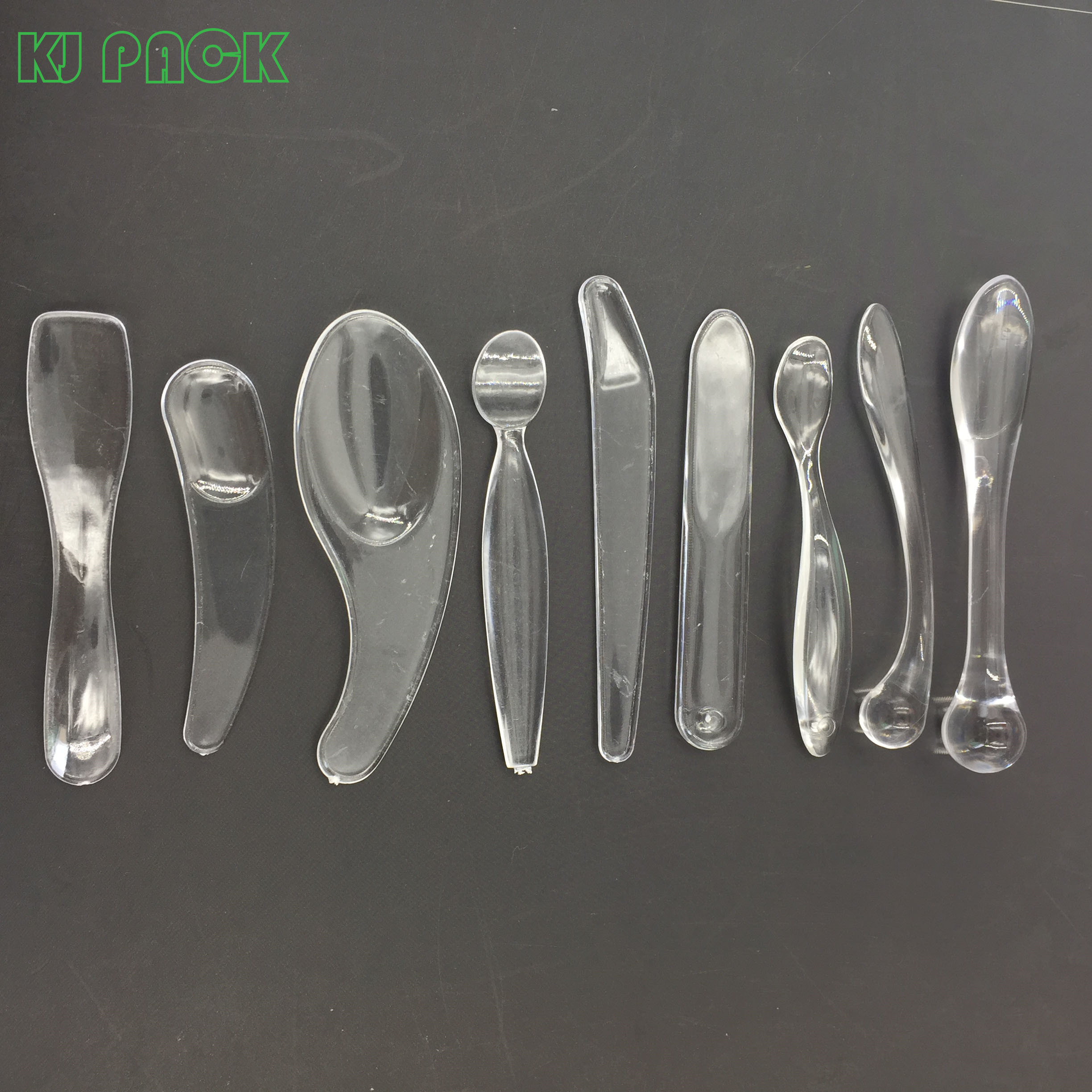 high selling Wholesale Custom Logo Transparent Plastic cosmetic facial spatula face cream spoon
