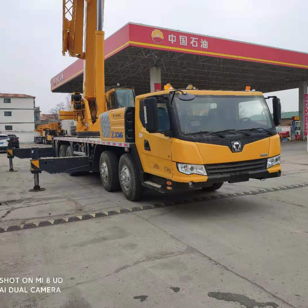 25 тонн автокран двигателя Кения XCM-G Qy50k-ii продается Киргизия Узбекистан Аргентина Индонезия Пакистан
