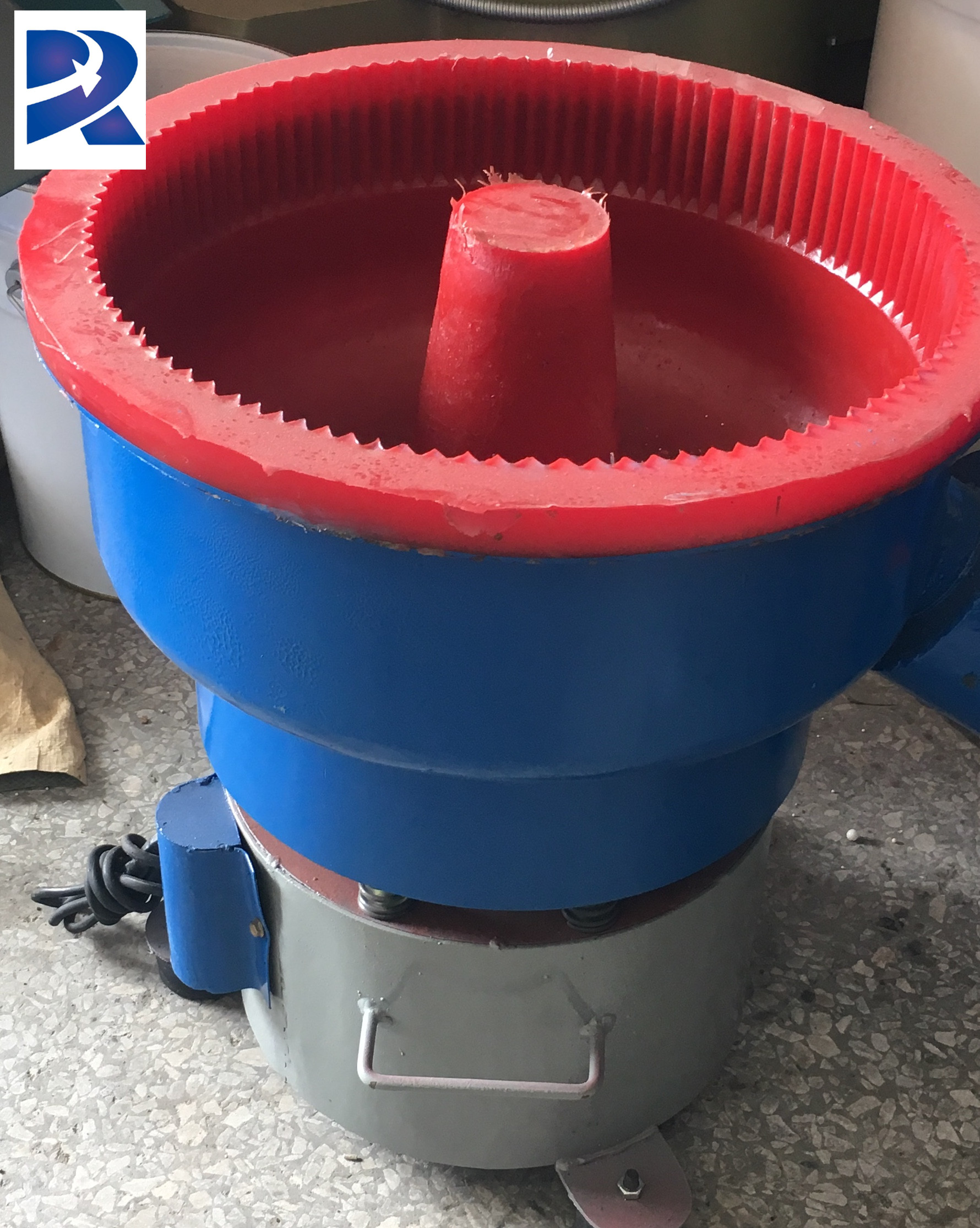 Pebble/Granite/Stone/Marble Vibratory Polishing/Tumbling Machine vibration polisher 30L