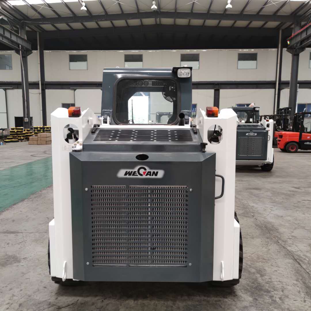 Погрузчик с бортовым поворотом WT830