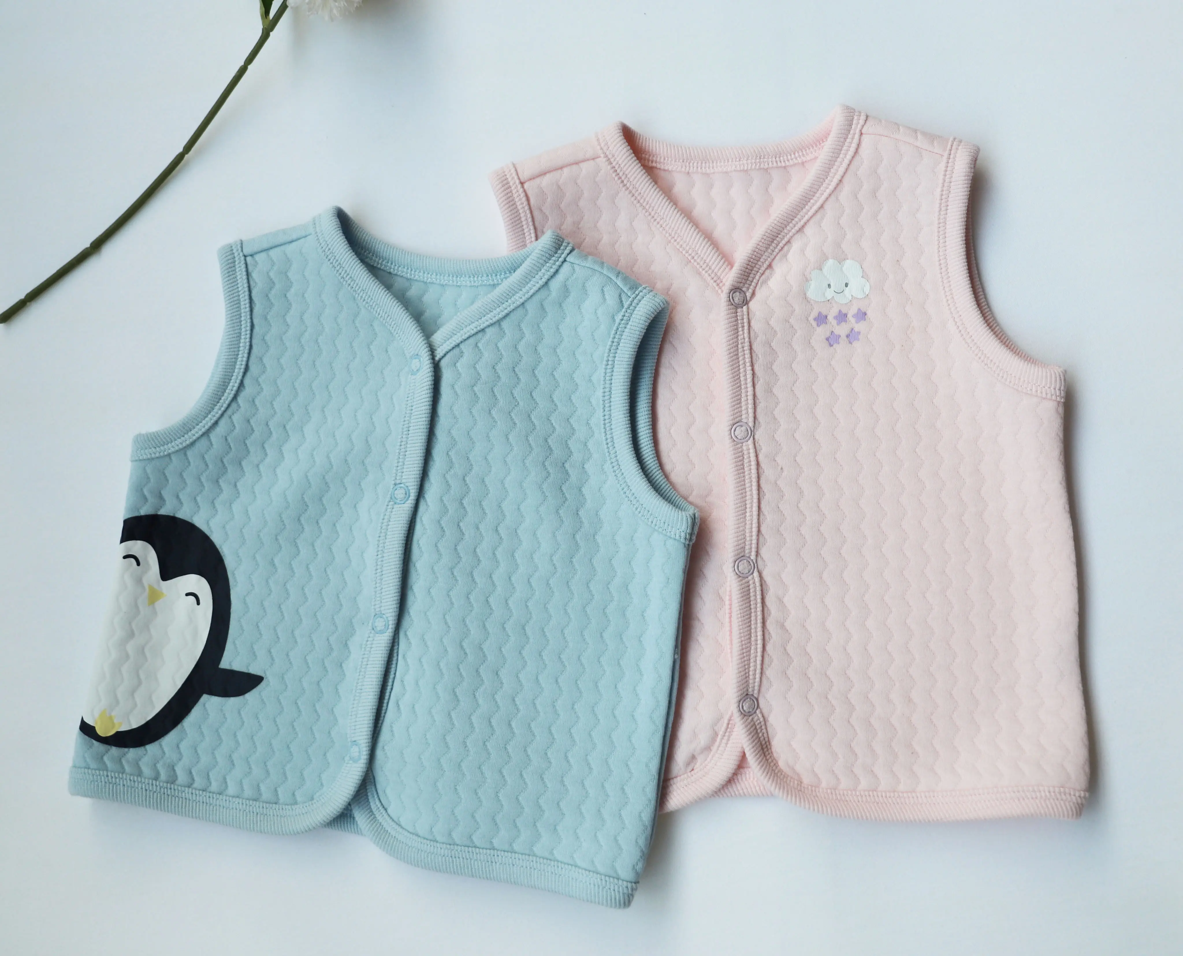 China Manufacturer Popular Soft Cute Striped New Born Baby Vest For Newborn