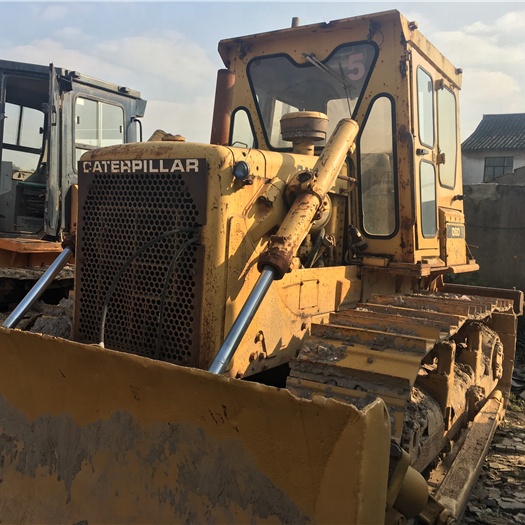 Old Reliable Performance And Easy Control Dozer 230hp cater D6D Bulldozer From JAPAN
