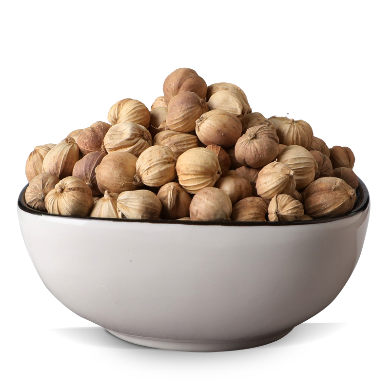 White cardamom, high quality nutmeg and cardamom fruit