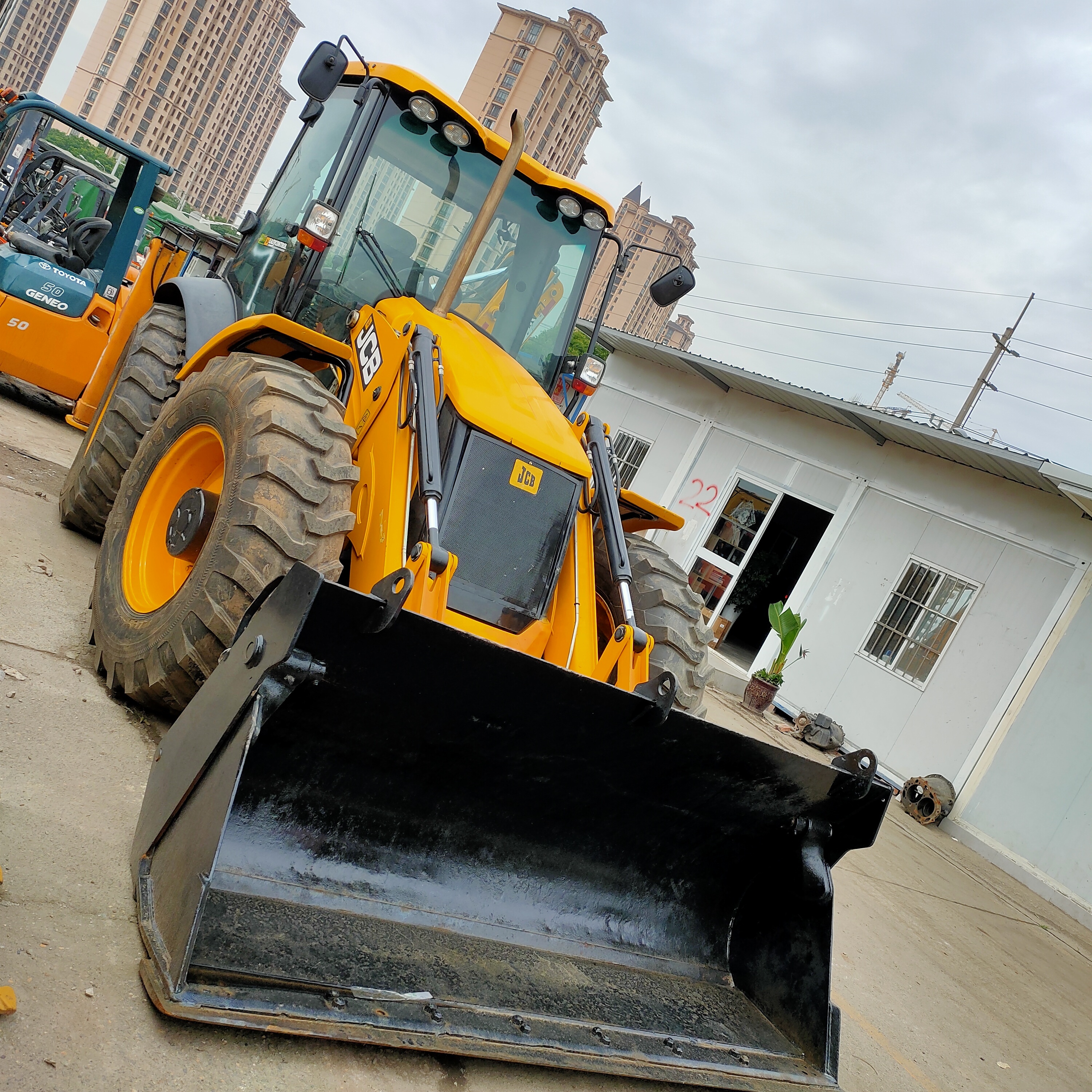 Экскаватор JCB 3dx/JCB 3cx