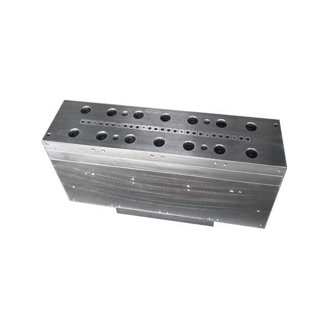 Industrial supplies plastic mold making machine overall hollow panel extrusion mould