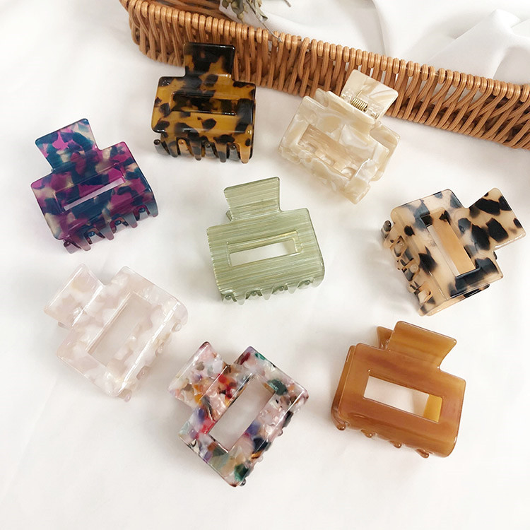 YD Jewelry 2021 Multicolor Geometric Tortoise Shell Hair clip Crab Headwear Beautiful 5cm Acetate Hair Claw Clips For Girls