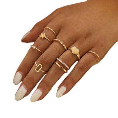 The Ins Fashion Gold Color Geometry Crystal Star Finger Ring Set Stackable Twist Chain Heart Ring Set For Women