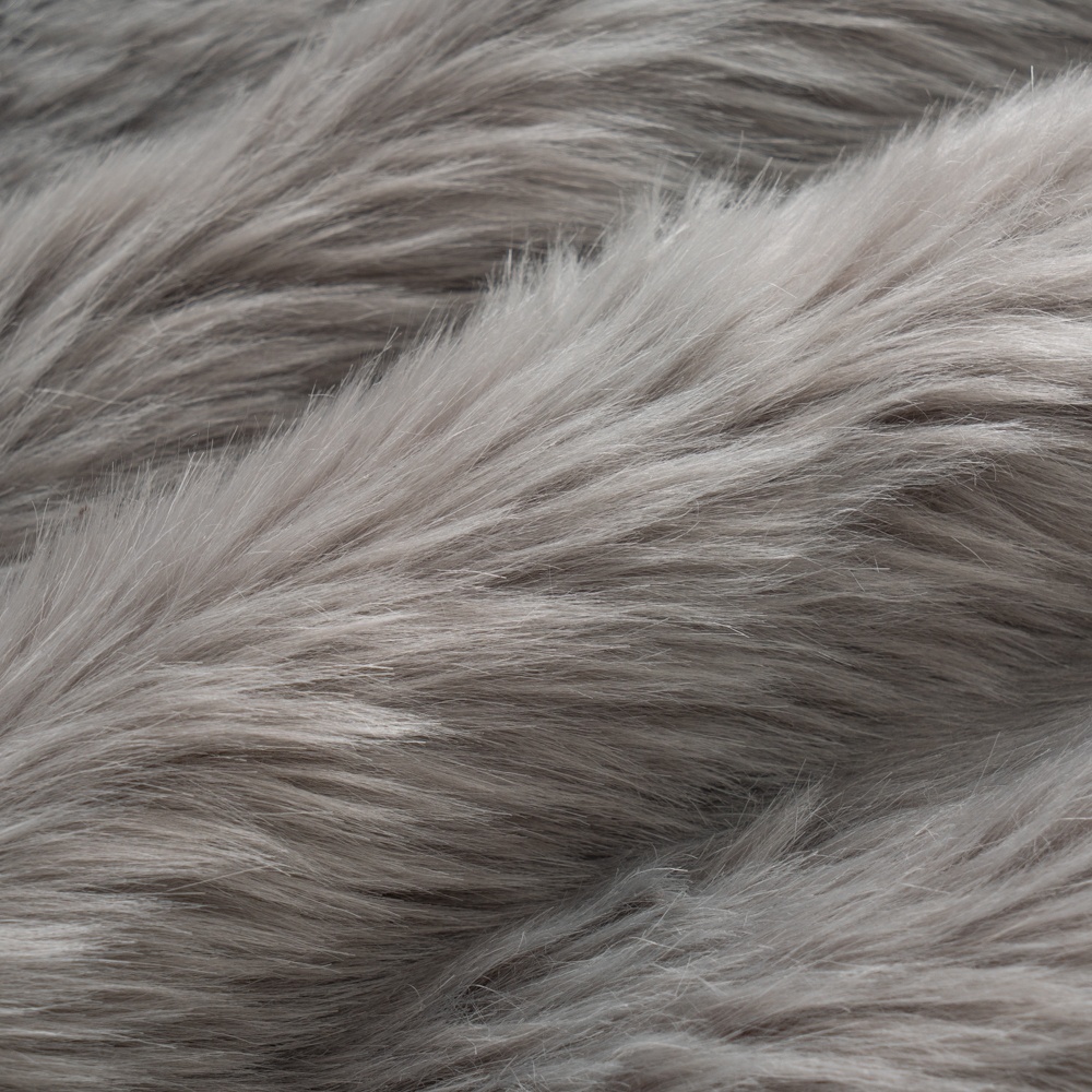 Hot Sale Customized Long Hair Faux Fur Fabric Long Pile Faux Fur By The Yard