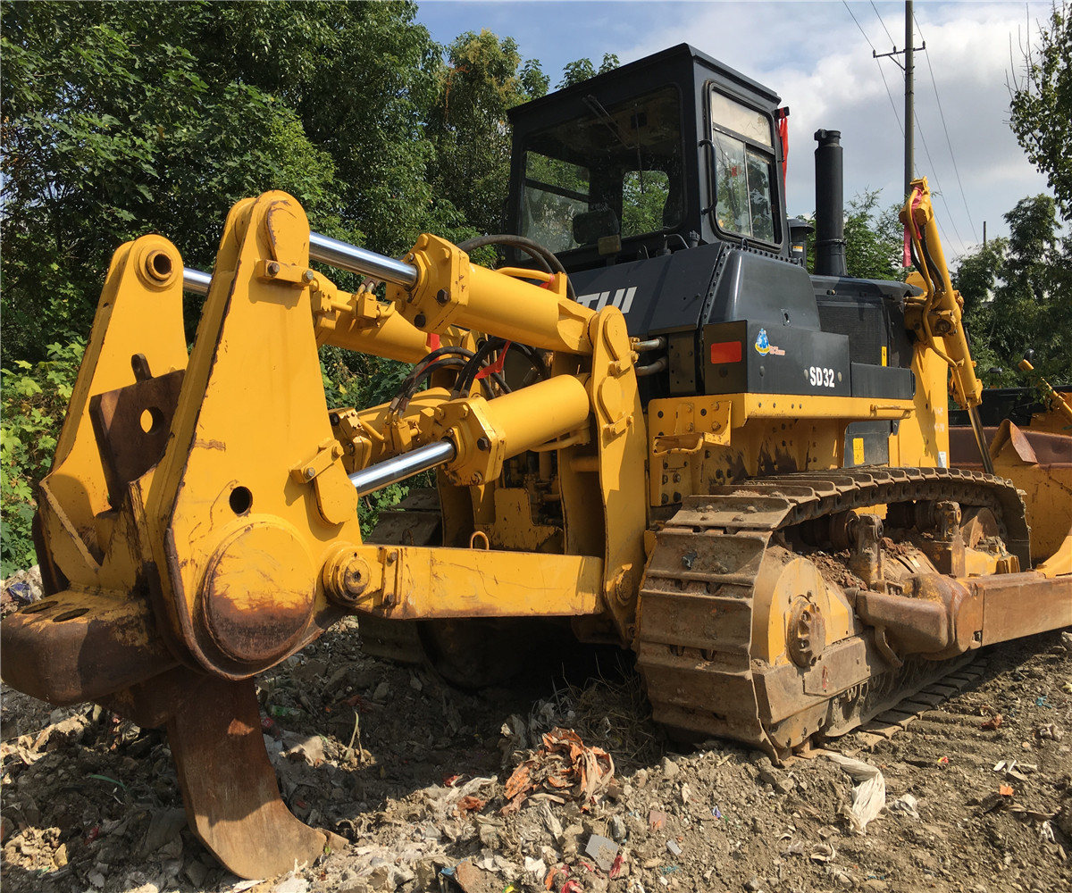 China used shantui bulldozer sd32 second hand shantui sd16 sd22 sd32 crawler bulldozers for sale