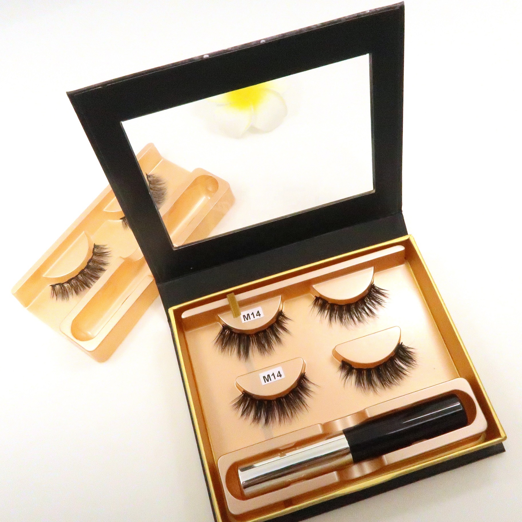 Abonnie Hot Sell Natural Mink Fur False Magnetic Lashes Eyelashes 100% Hand Made mink fur eyelashes