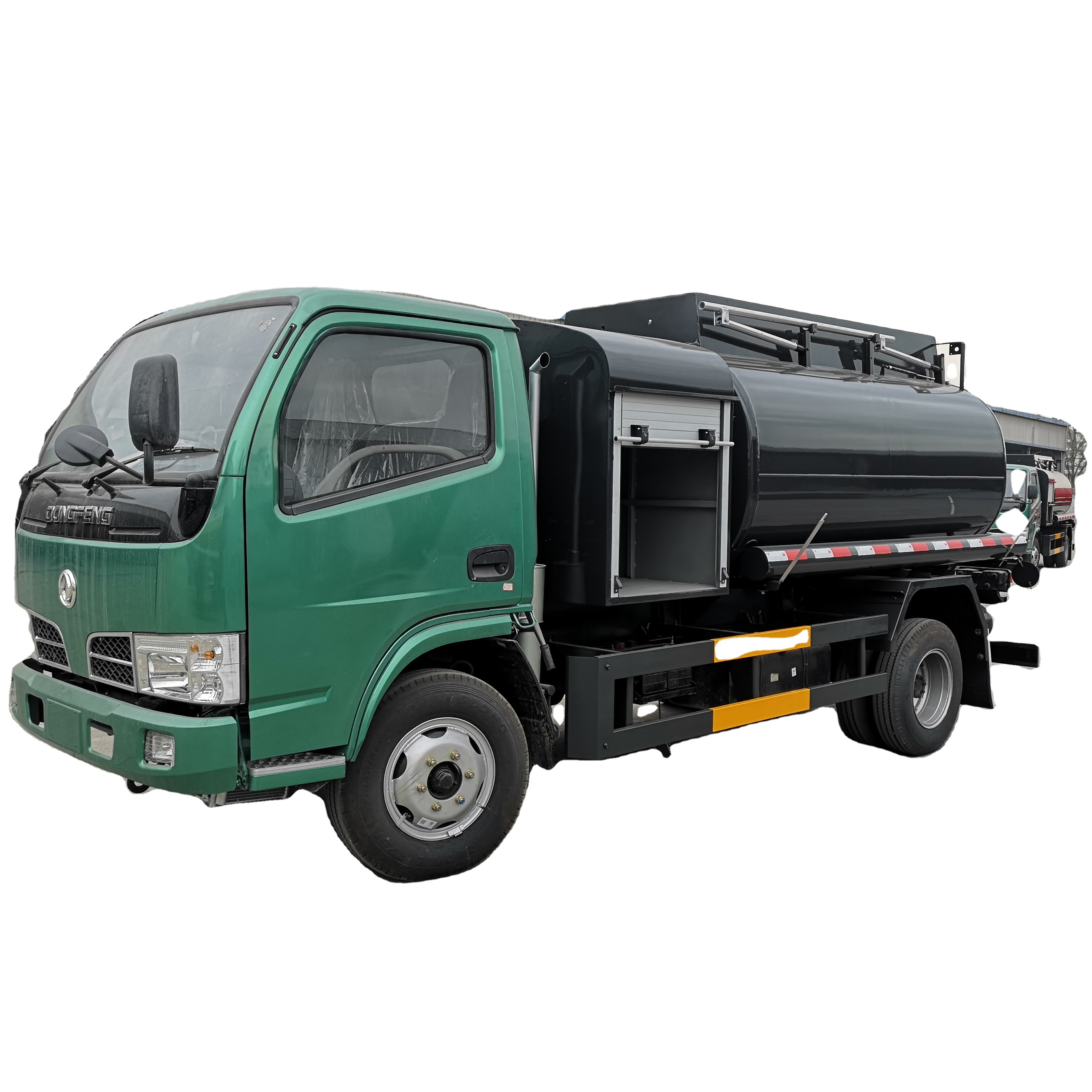Светлая обязанность Dongfeng 4X2 нефтяной танкер мини-экскаватор используется 5 cbm топливный бак грузовика