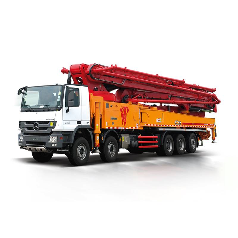 Лидер продаж 56 м 4-осевая тележка конкретного насоса SYM5446THBF 560C-8A SYM5446THB 560C-8A передвижной бетононасос на продажу