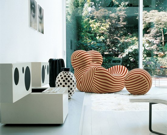 Perfect Color Matched Appealing UP5 Chair Lounge Luxury Fashion Palace Italy