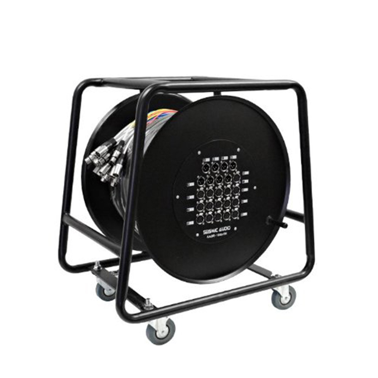 24 Channel (20+4) XLR input and output multi-cable with wheel