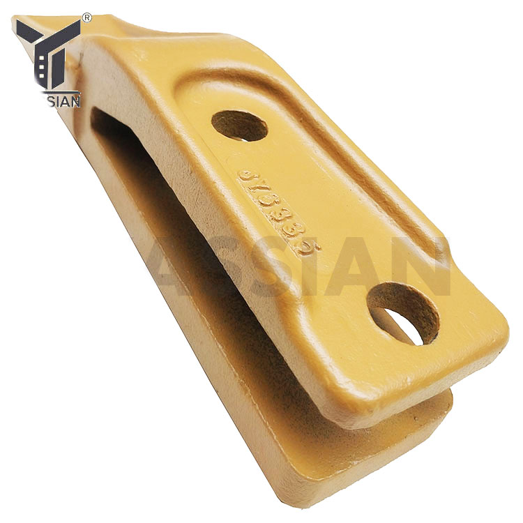 Продам НОВЫЙ 1358203-погрузчик bucket TOOTH/teeth 6Y6335 для J200