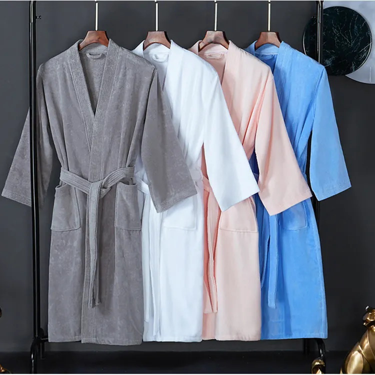 New Style Free Samples Pure Cotton Embroidered Luxury Hiton Hotel Bathrobe