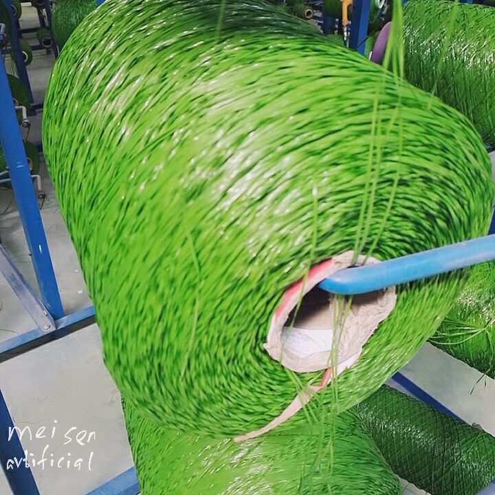 SDMS 100% PE 8800 Dtex monofilament artificial grass fiber for synthetic grass football turf yarns