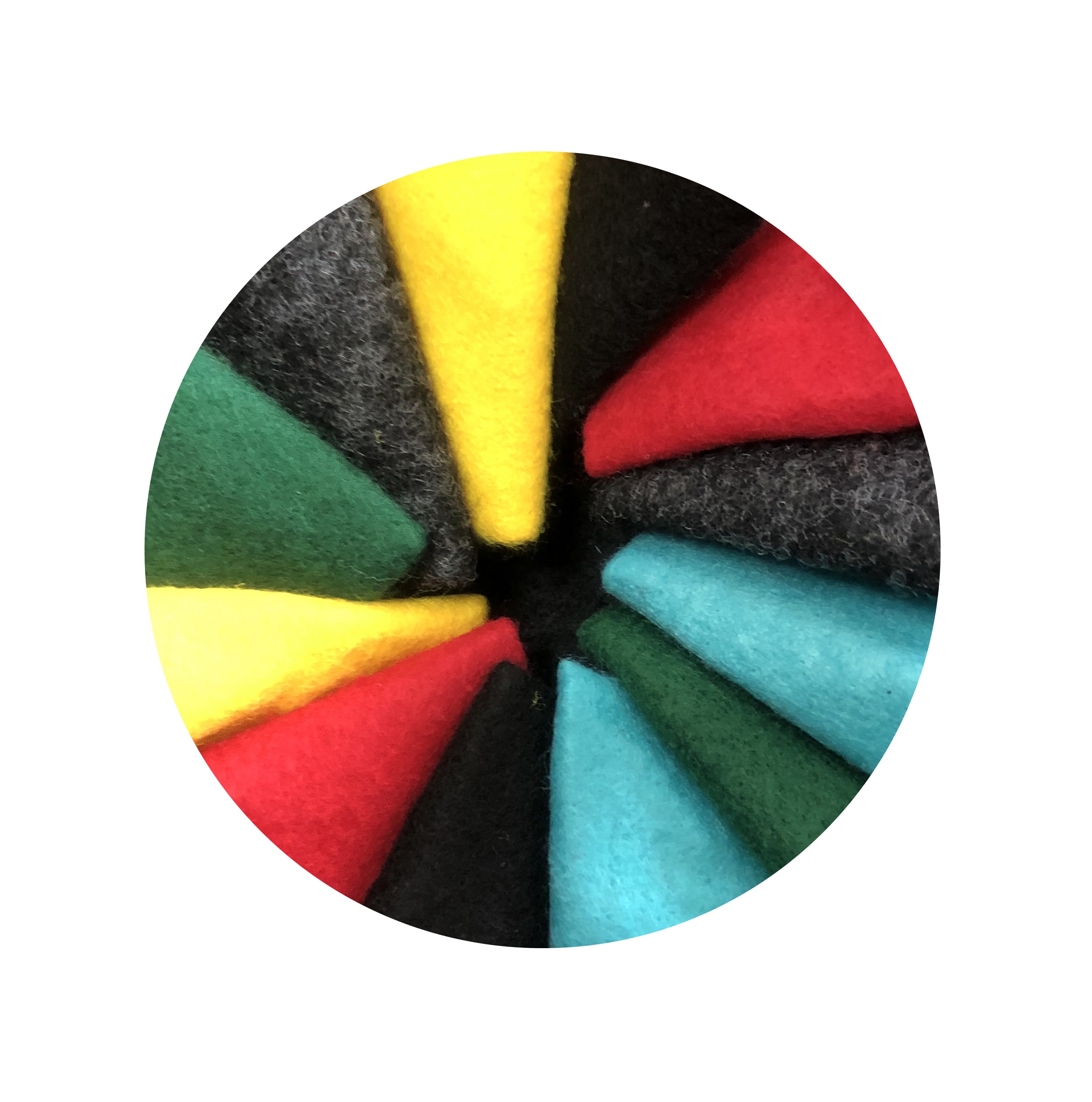 Good quality spanbond polyester felt crafts fabric felt industrial white wedding carpet fabric roll